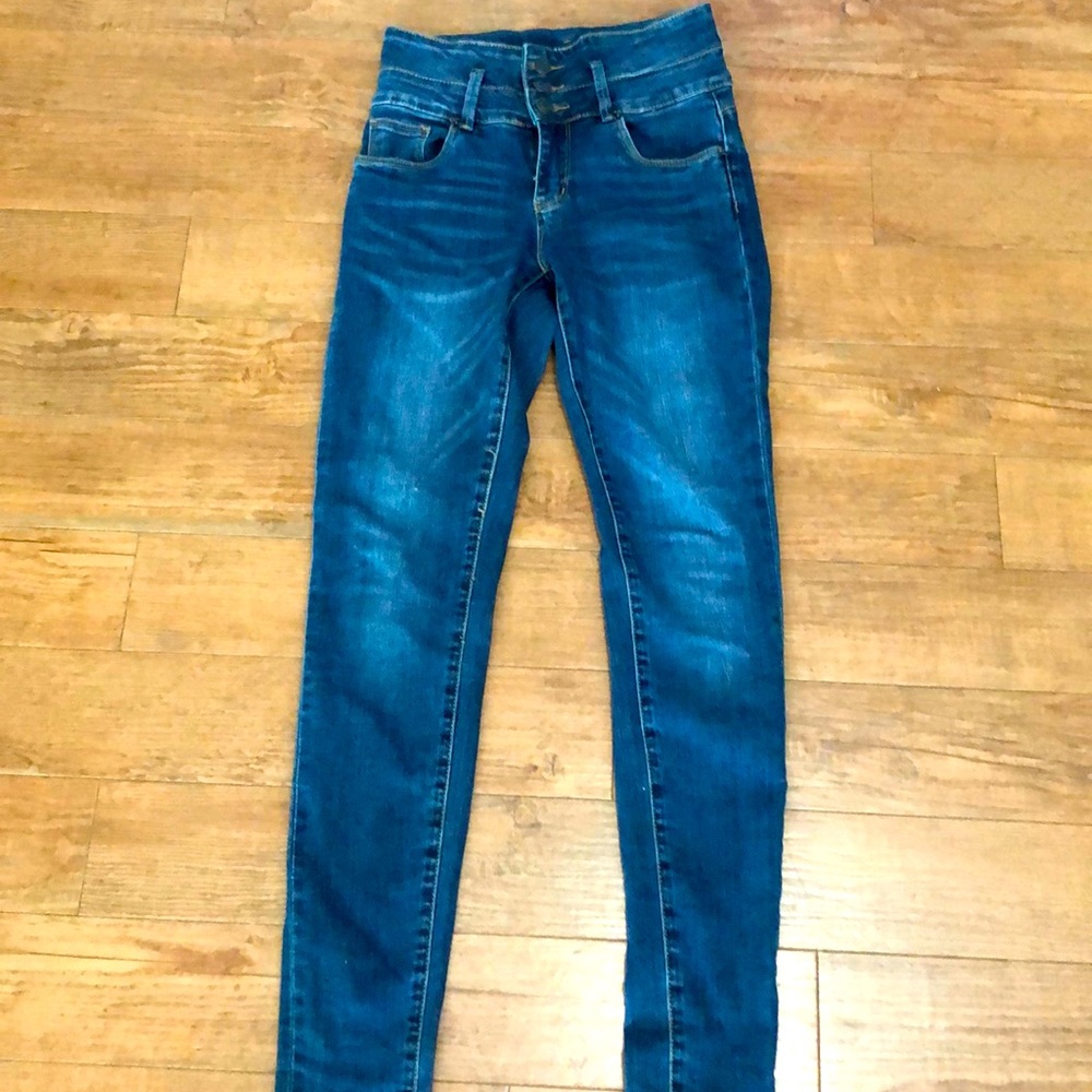 🌼 2/$15 IBIZA HIGH WAISTED JEANS